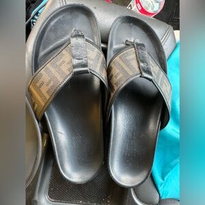 Fendi Men’s size 11-12 flip flops
